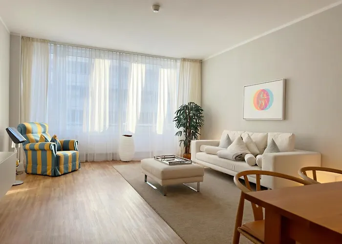 شقة Moderne An Der Promenade Von *